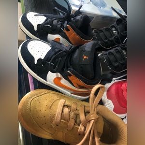 Toddler boy shoe bundle size 7c